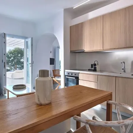 Luxury In Santorini For 10 Guests * Karterados (Santorini)