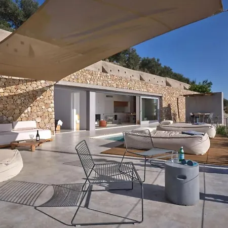 Villa Luxury In Santorini For 10 Guests